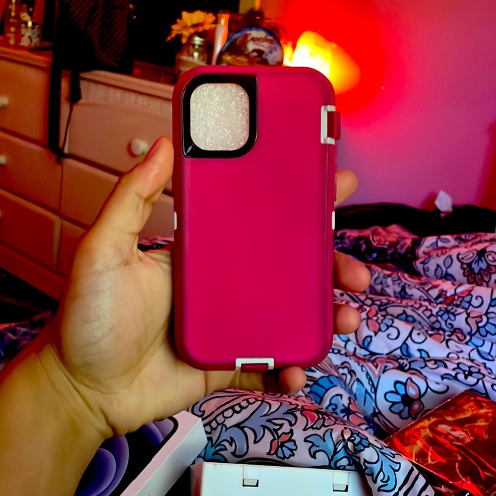 Pink iphone 12 otterbox